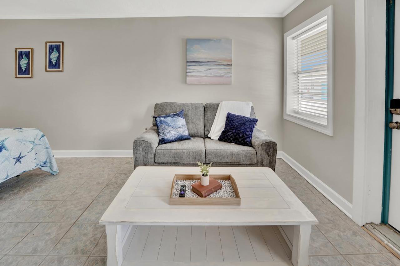 Sea Foam Suites Lower Grand Lagoon Bagian luar foto