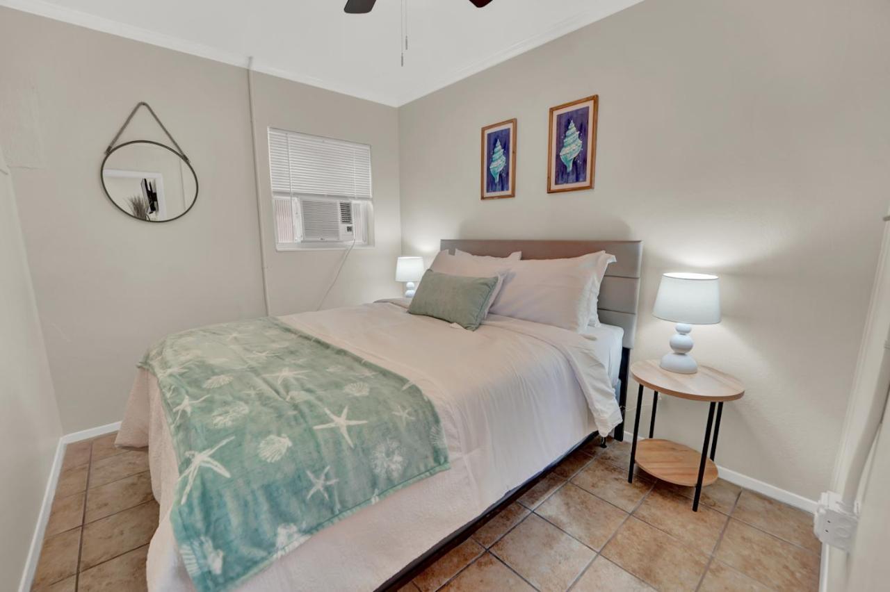Sea Foam Suites Lower Grand Lagoon Bagian luar foto