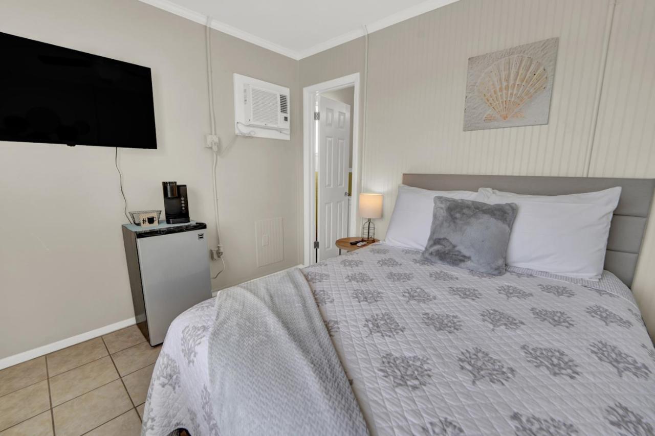 Sea Foam Suites Lower Grand Lagoon Bagian luar foto