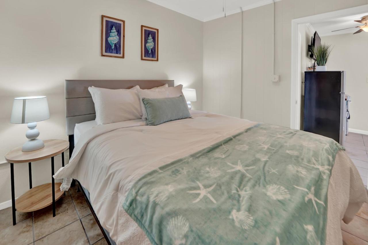 Sea Foam Suites Lower Grand Lagoon Bagian luar foto